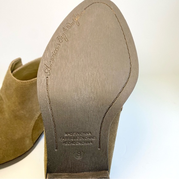 American Eagle Outfitters Suede Olive Green Buckle Ankle Booties Block‎ Heel 8 - Picture 9 of 11